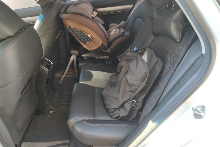 Used Geely Auto Binray 2018 14T CVT Binyi Edition Left Rear Seat