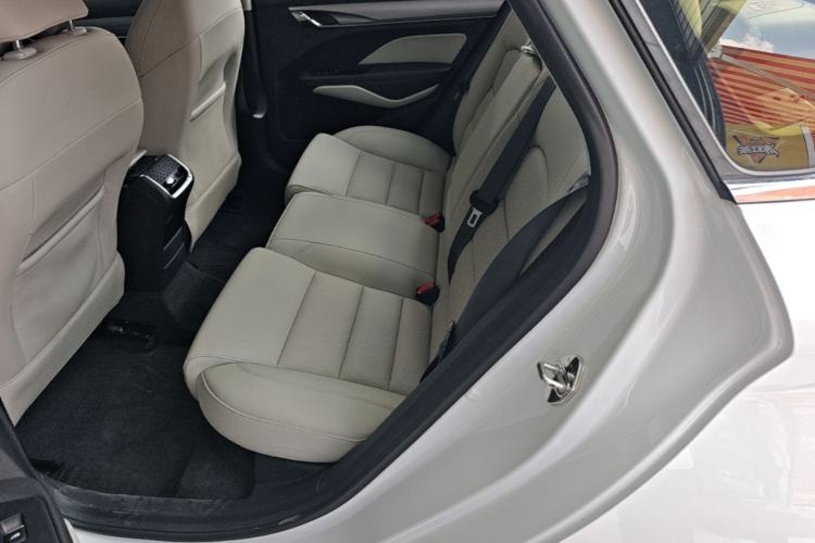 Used Geely Auto Binray 2018 14T CVT Binyi Edition Left Rear Seat