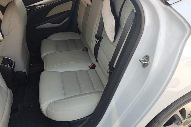 Used Geely Auto Binray 2018 14T CVT Binyi Edition Left Rear Seat