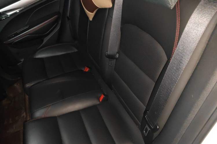Used Geely Auto Binray 2018 14T CVT Binyi Edition Left Rear Seat
