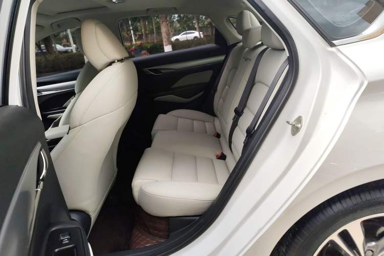 Used Geely Auto Binray 2018 14T CVT Binyi Edition Left Rear Seat