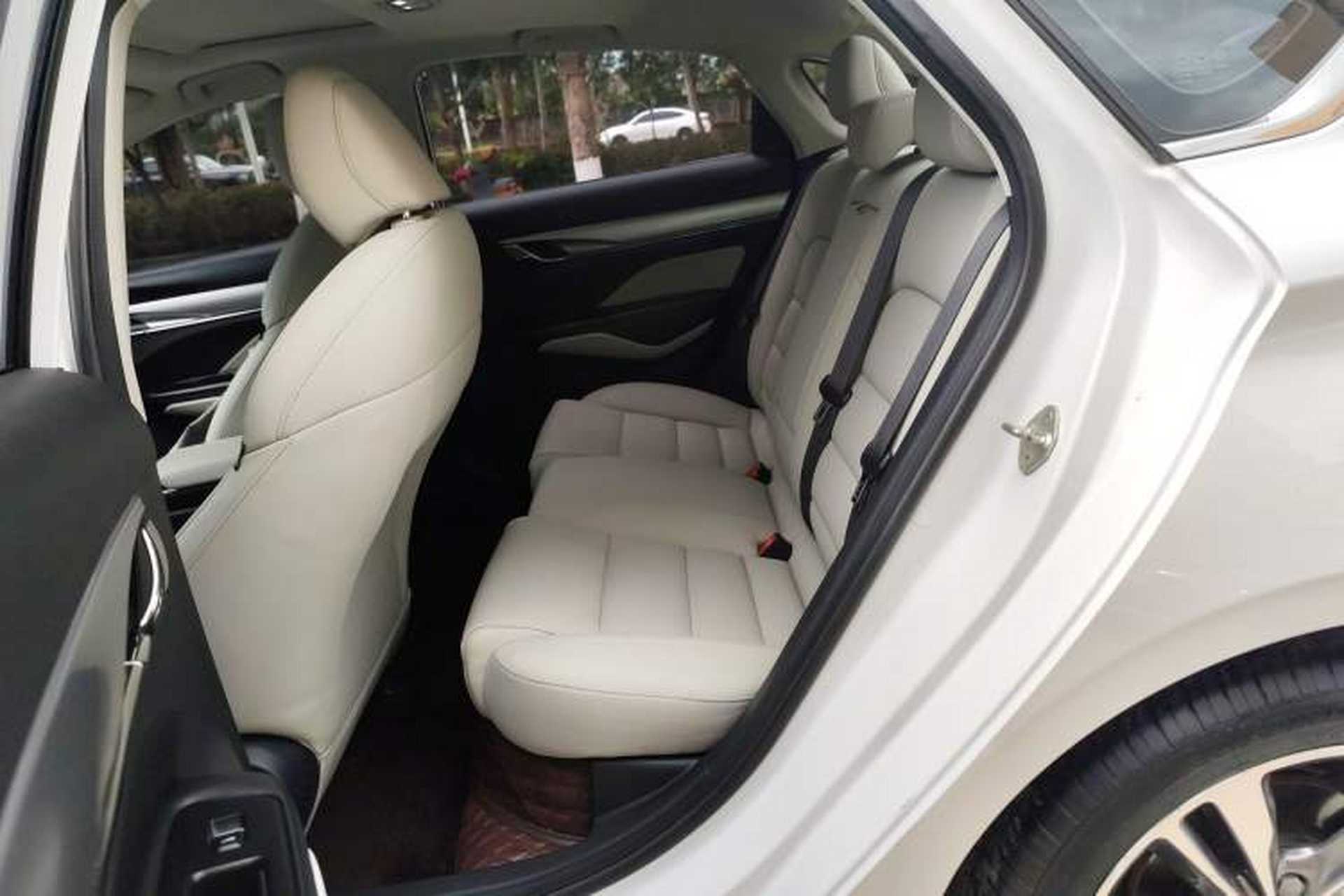 Used Geely Auto Binray 2018 14T CVT Binyi Edition Left Rear Seat