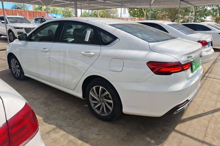 Used Geely Auto Binray 2018 14T Manual Colorful Edition Left Side