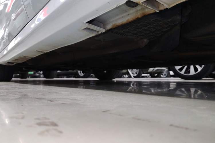 Used Geely Auto Binray 2018 14T CVT Colorful Edition Left Side Sill