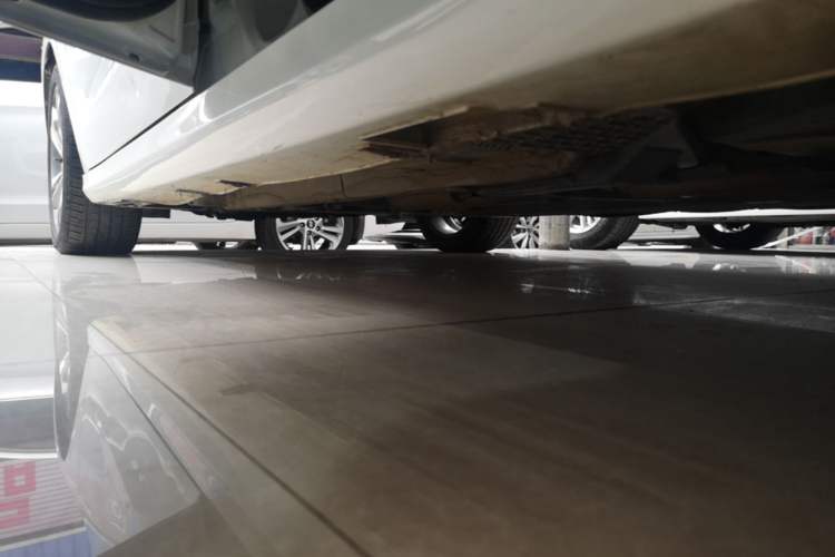 Used Geely Auto Binray 2018 14T CVT Binyi Edition Left Side Sill