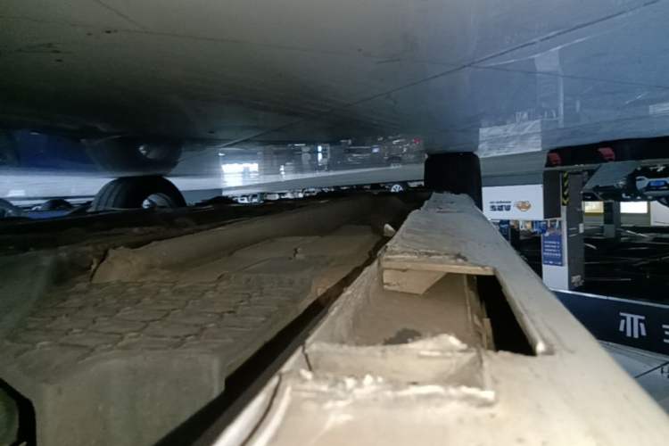Used Geely Auto Binray 2018 14T CVT Binyi Edition Left Side Sill