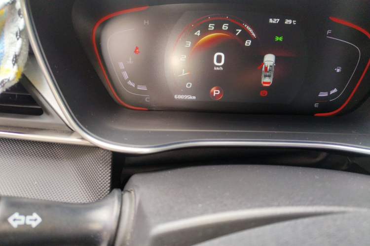 Used Geely Auto Binray 2018 14T CVT Binyi Edition Odometer Close Up