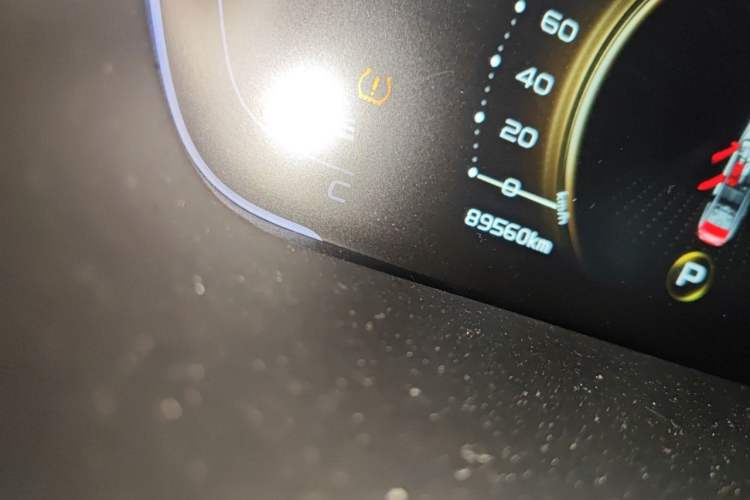 Used Geely Auto Binray 2018 14T CVT Binyi Edition Odometer Close Up