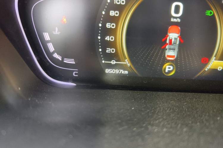 Used Geely Auto Binray 2018 14T CVT Binyi Edition Odometer Close Up