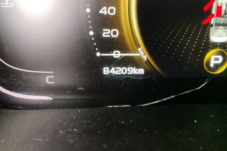 Used Geely Auto Binray 2018 14T CVT Binyi Edition Odometer Close Up