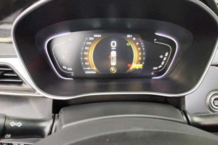 Used Geely Auto Binray 2018 14T CVT Binyi Edition Odometer Close Up
