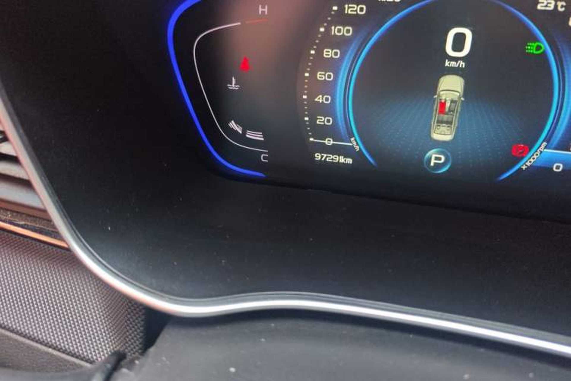 Used Geely Auto Binray 2018 14T CVT Binyi Edition Odometer Close Up