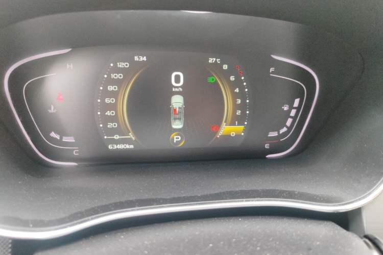 Used Geely Auto Binray 2018 14T CVT Binyi Edition Odometer Close Up