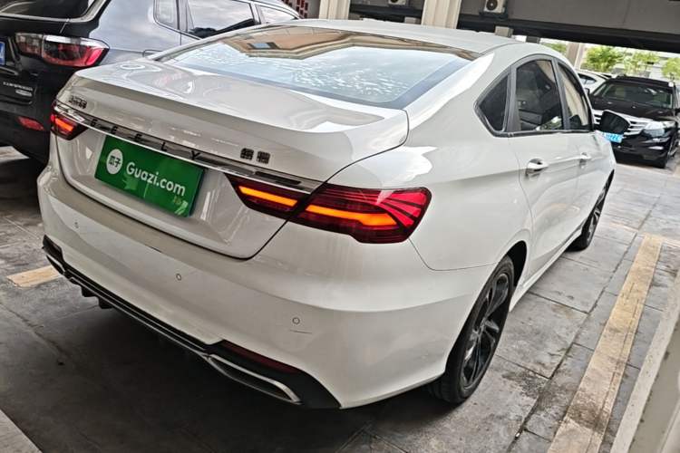 Used Geely Auto Binray 2018 14T Manual Binzhi Edition Rear Right 45 Deg