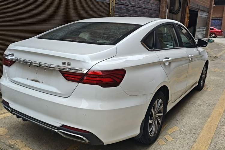 Used Geely Auto Binray 2018 14T CVT Colorful Edition Rear Right 45 Deg