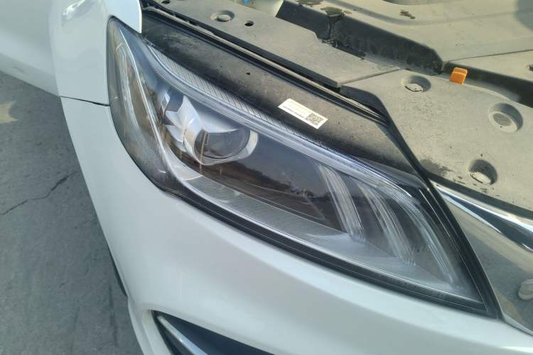 Used Geely Auto Binray 2018 14T Manual Binzhi Edition Right Front Headlight