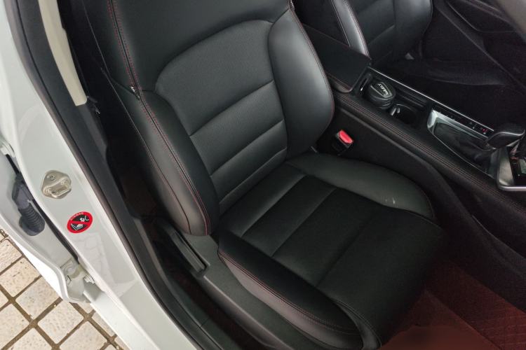 Used Geely Auto Binray 2018 14T CVT Binyi Edition Right Front Seat