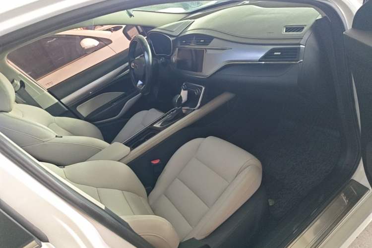 Used Geely Auto Binray 2018 14T CVT Binyi Edition Right Front Seat