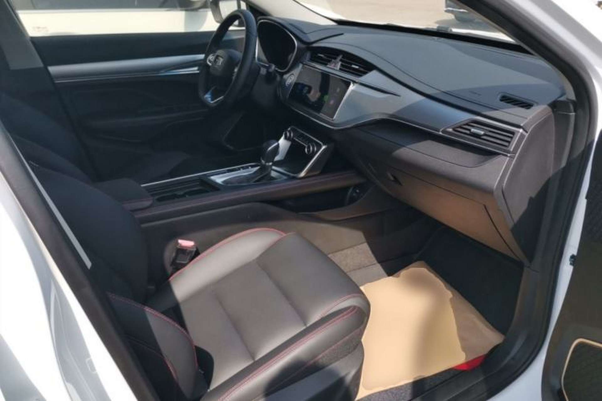 Used Geely Auto Binray 2018 14T CVT Binyi Edition Right Front Seat