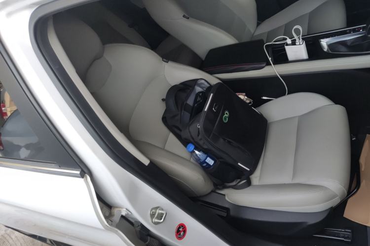 Used Geely Auto Binray 2018 14T CVT Binyi Edition Right Front Seat