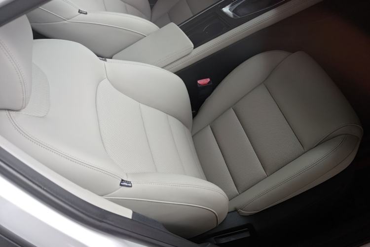 Used Geely Auto Binray 2018 14T CVT Binyi Edition Right Front Seat