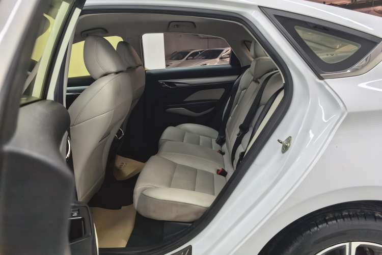 Used Geely Auto Binray 2018 14T Manual Colorful Edition Right Rear Seat