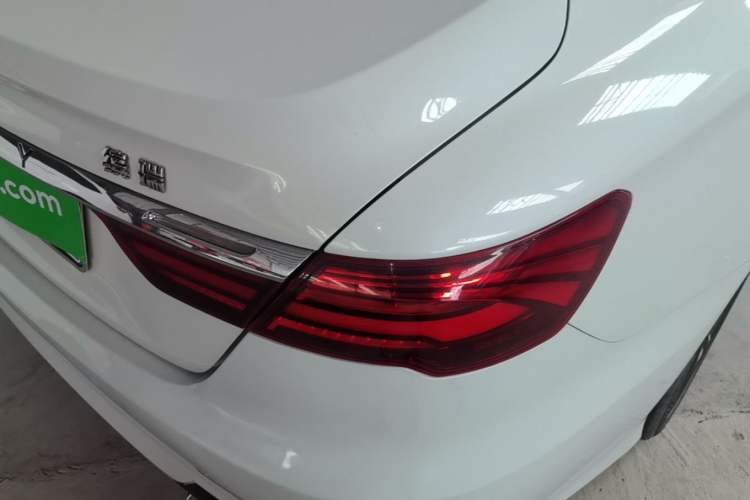 Used Geely Auto Binray 2018 14T CVT Binyi Edition Right Rear Taillight