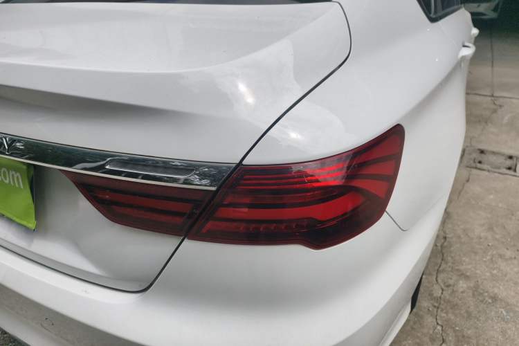 Used Geely Auto Binray 2018 14T CVT Colorful Edition Right Rear Taillight