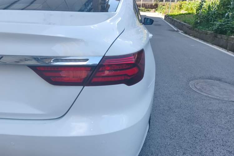 Used Geely Auto Binray 2018 14T CVT Binyi Edition Right Rear Taillight