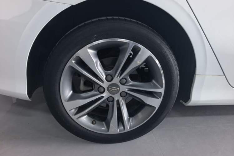 Used Geely Auto Binray 2018 14T CVT Binyi Edition Right Rear Wheel Hub