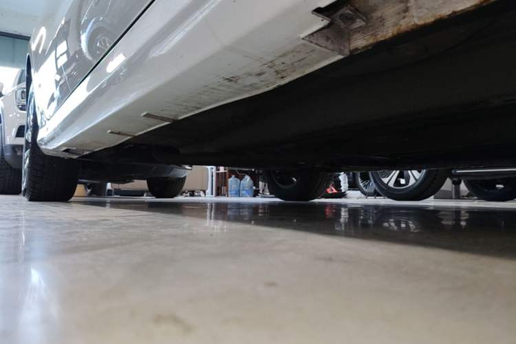 Used Geely Auto Binray 2018 14T CVT Colorful Edition Right Side Sill