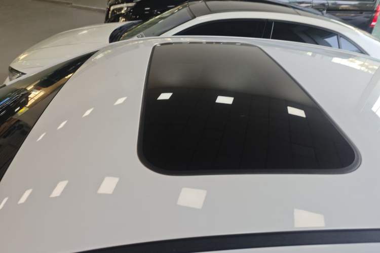 Used Geely Auto Binray 2018 14T CVT Binyi Edition Roof