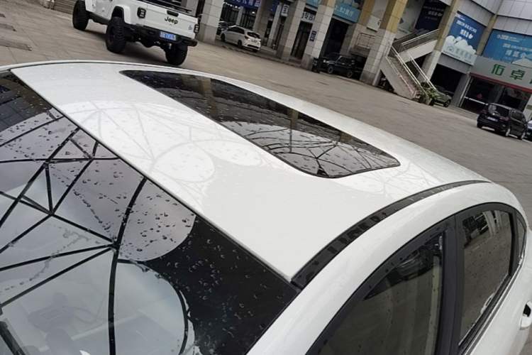 Used Geely Auto Binray 2018 14T CVT Binyi Edition Roof