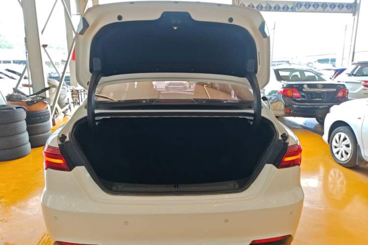 Used Geely Auto Binray 2018 14T Manual Binzhi Edition Trunk