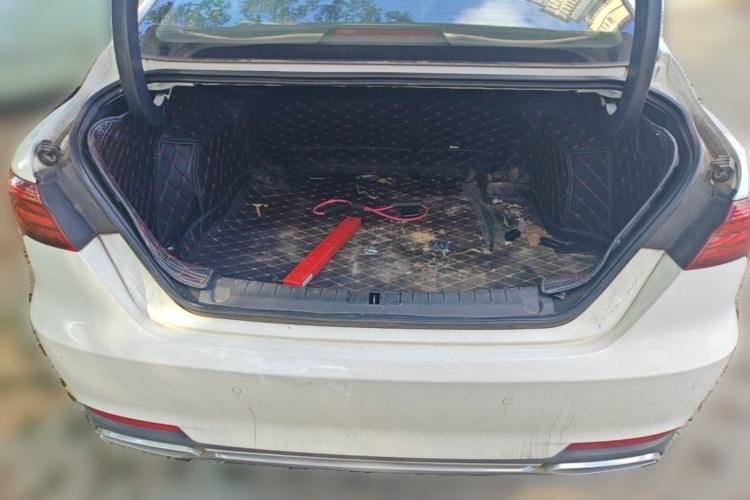 Used Geely Auto Binray 2018 14T CVT Binyi Edition Trunk