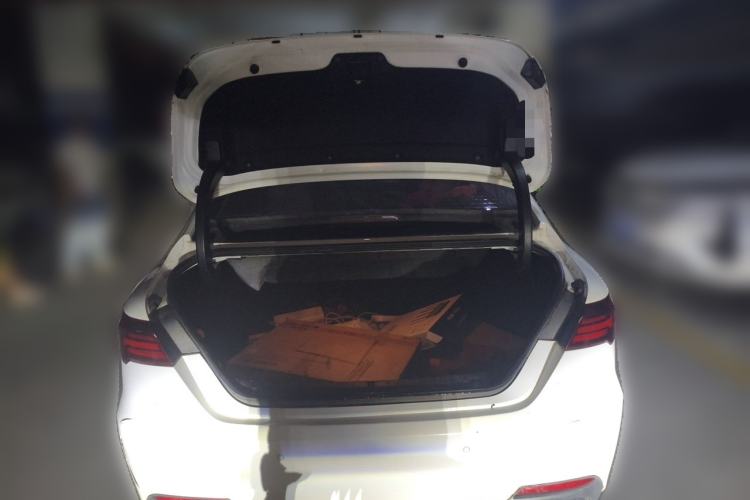 Used Geely Auto Binray 2018 14T CVT Binyi Edition Trunk
