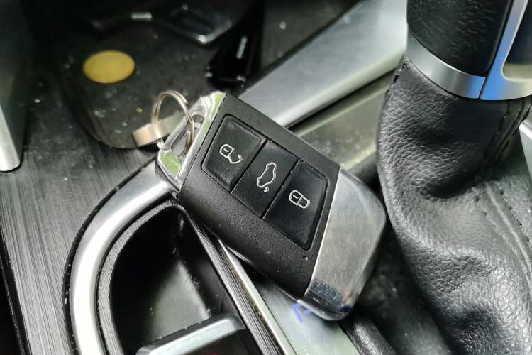 Used Geely Auto Binray 2018 14T CVT Binyi Edition Vehicle Key