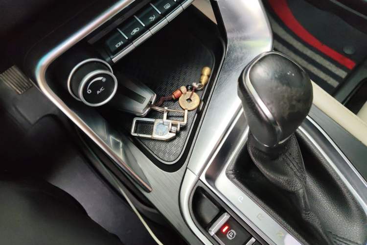 Used Geely Auto Binray 2018 14T CVT Binyi Edition Vehicle Key