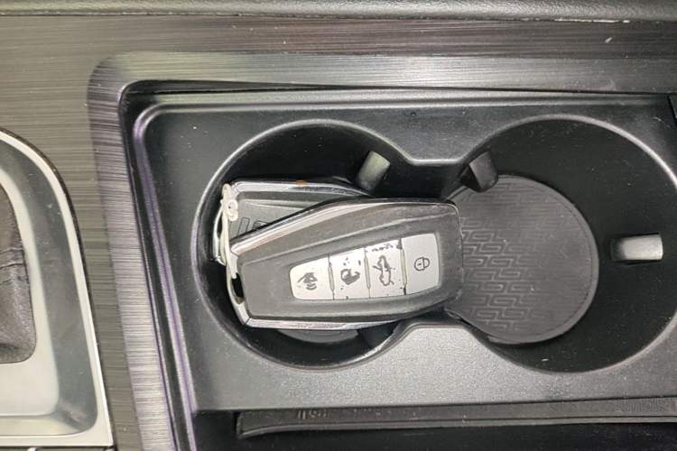 Used Geely Auto Binray 2018 14T CVT Binyi Edition Vehicle Key