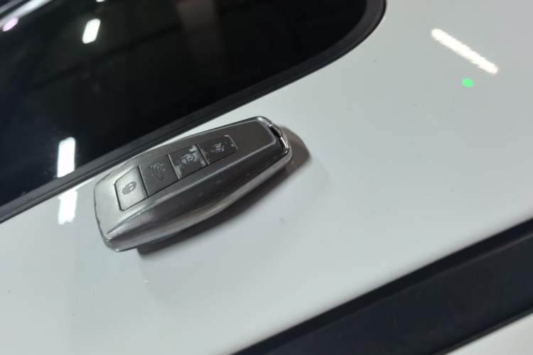 Used Geely Auto Binray 2018 14T CVT Binyi Edition Vehicle Key