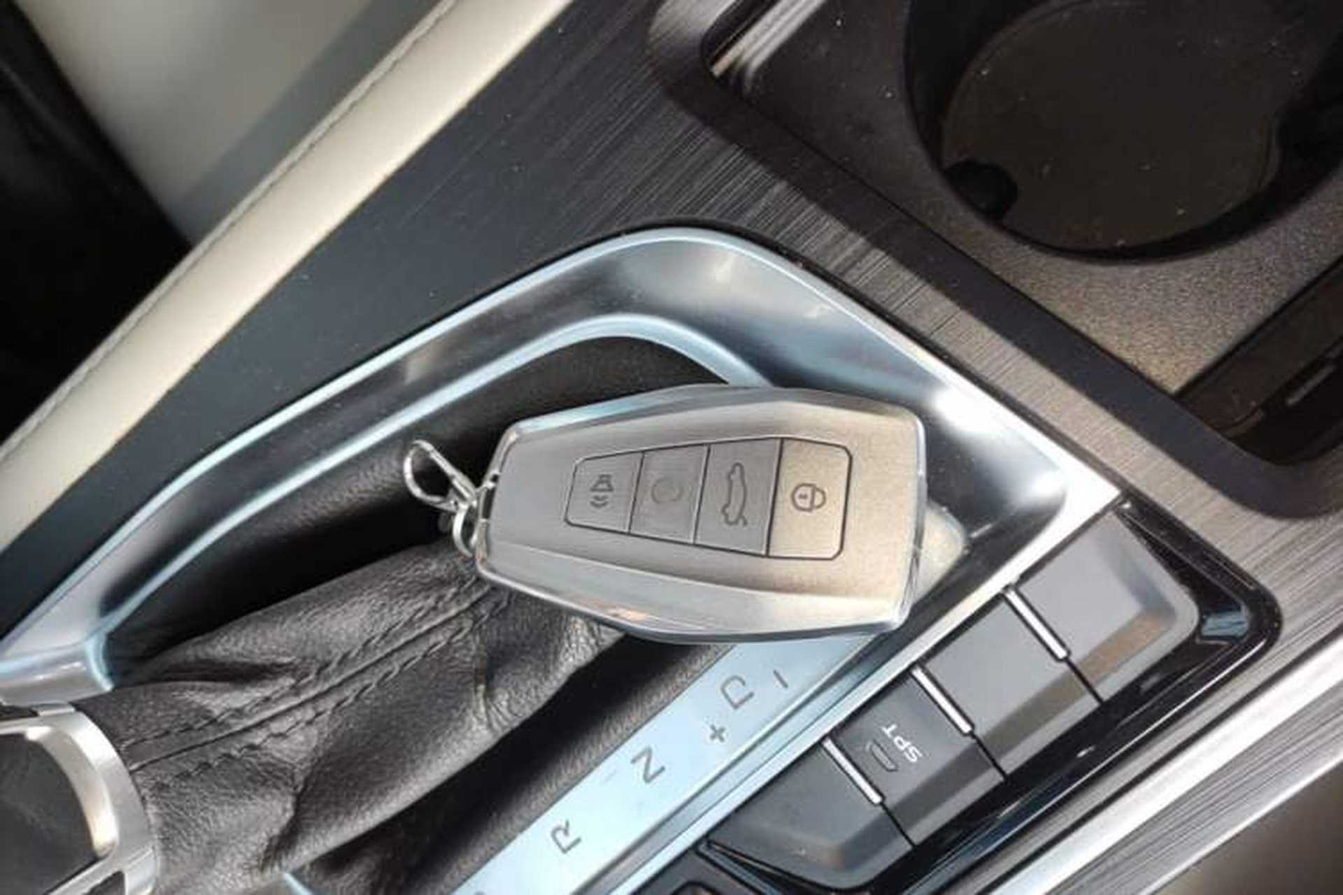 Used Geely Auto Binray 2018 14T CVT Binyi Edition Vehicle Key