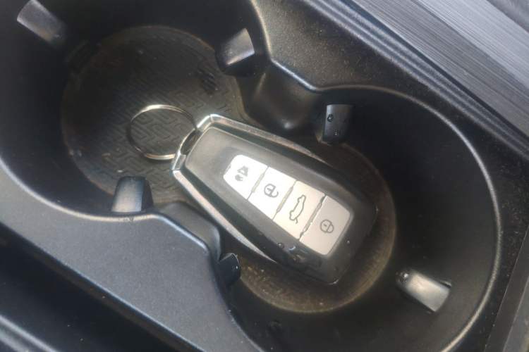 Used Geely Auto Binray 2018 14T CVT Binyi Edition Vehicle Key