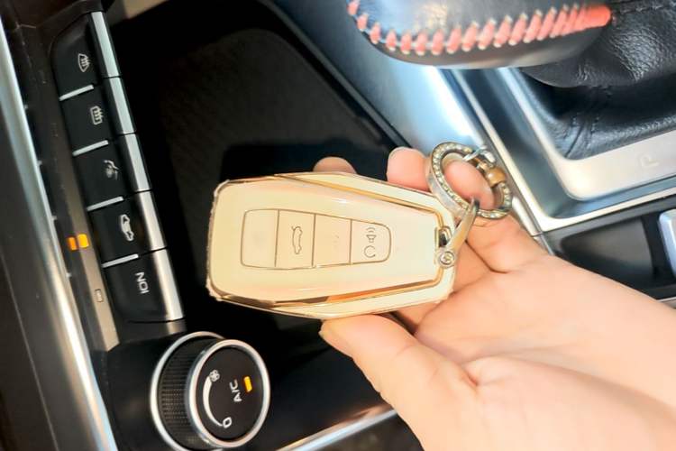 Used Geely Auto Binray 2018 14T CVT Binyi Edition Vehicle Key