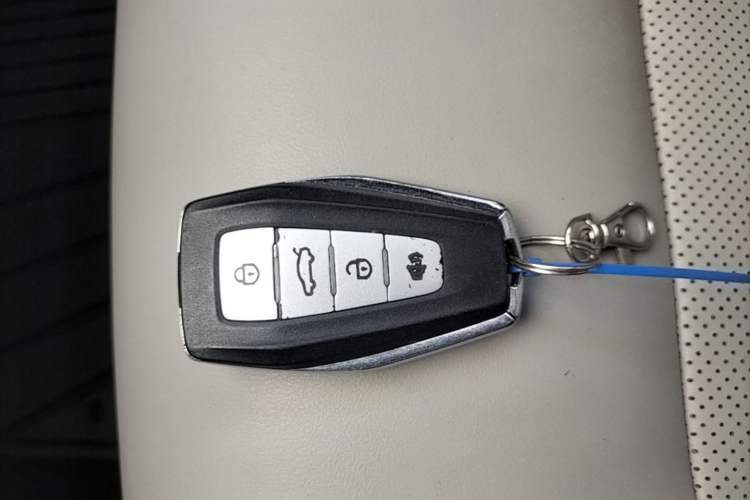 Used Geely Auto Binray 2018 14T Manual Binzhi Edition Vehicle Key