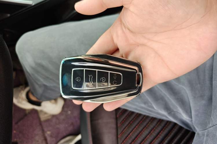 Used Geely Auto Binray 2018 14T CVT Colorful Edition Vehicle Key
