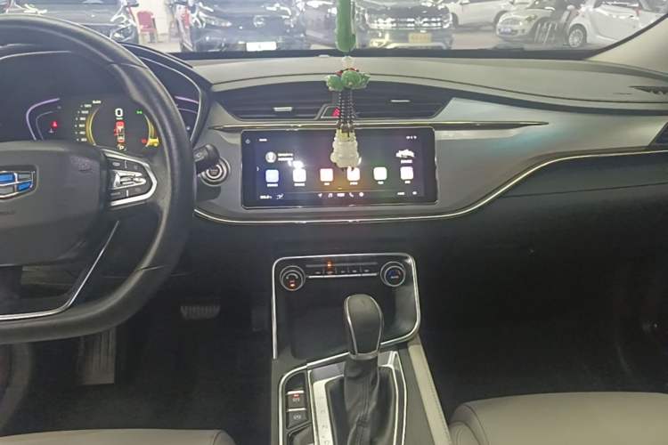 Used Geely Auto Binray 2018 14T CVT Binyi Edition Audio And AC Panel