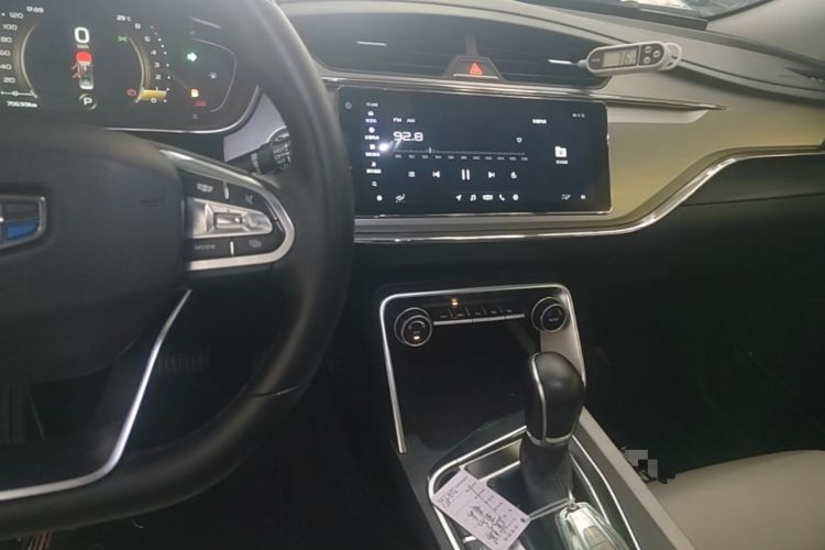 Used Geely Auto Binray 2018 14T CVT Binyi Edition Audio And AC Panel