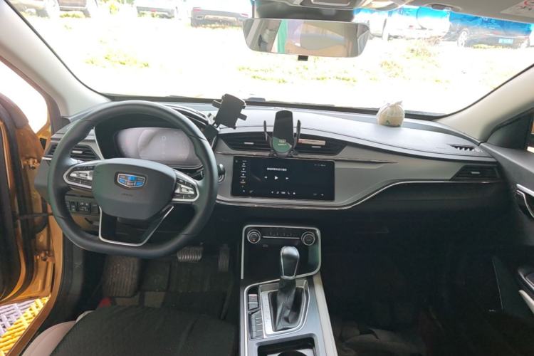 Used Geely Auto Binray 2018 14T CVT Binyi Edition Center Console