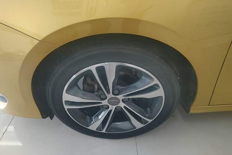 Used Geely Auto Binray 2018 14T CVT Binyi Edition Exterior 4