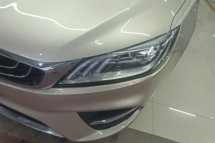 Used Geely Auto Binray 2018 14T CVT Binyi Edition Left Front Headlight